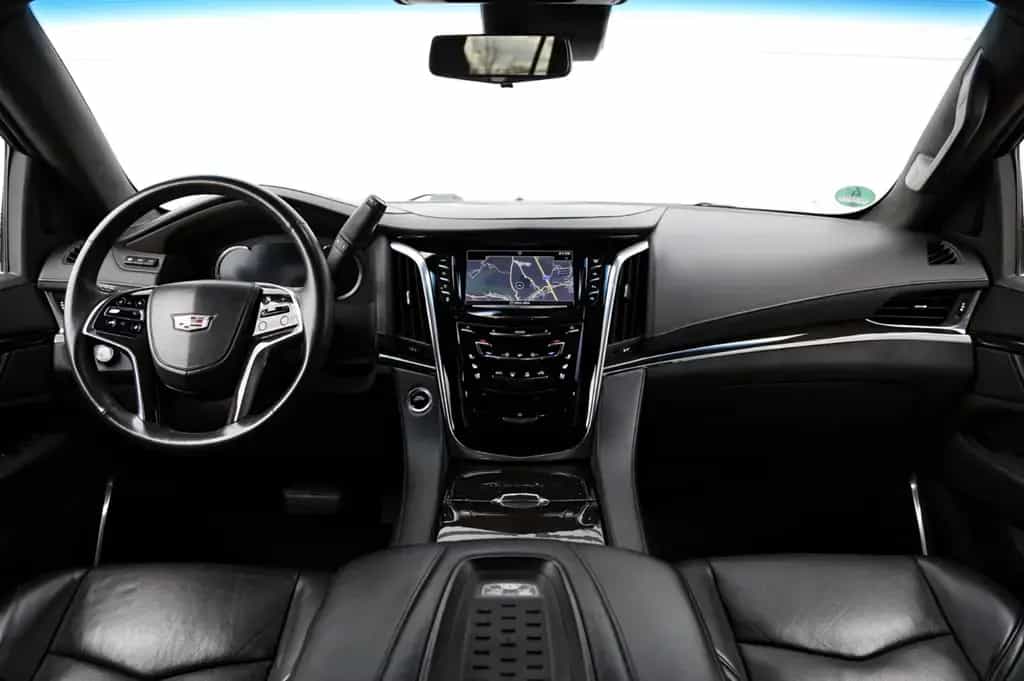 Cadillac Escalade Platinum 01/2018-photo-14