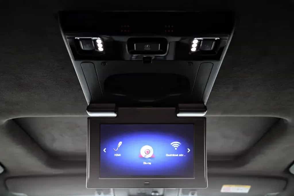 Cadillac Escalade Platinum 01/2018-photo-27