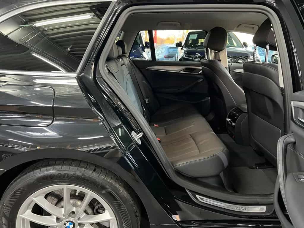 BMW 5 Series 520d xDrive Touring AHK+Business+DA+Park+Induk. 09/2023-photo-14