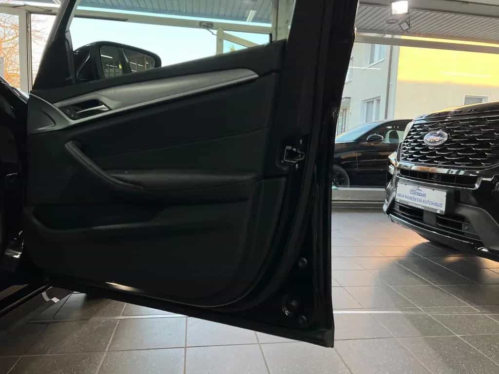 BMW 5 Series 520d xDrive Touring AHK+Business+DA+Park+Induk. 09/2023-photo-16