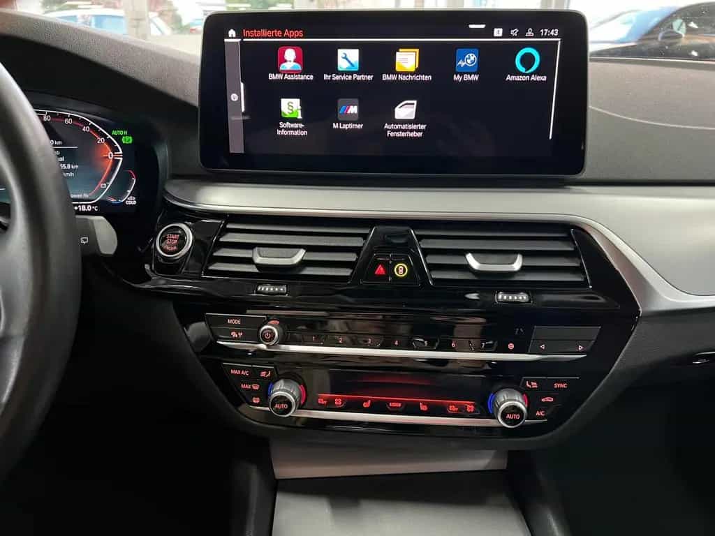 BMW 5 Series 520d xDrive Touring AHK+Business+DA+Park+Induk. 09/2023-photo-32