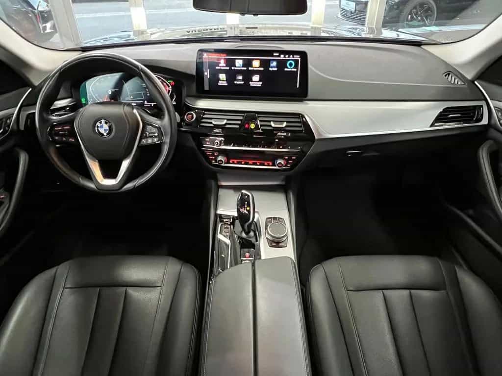 BMW 5 Series 520d xDrive Touring AHK+Business+DA+Park+Induk. 09/2023-photo-34