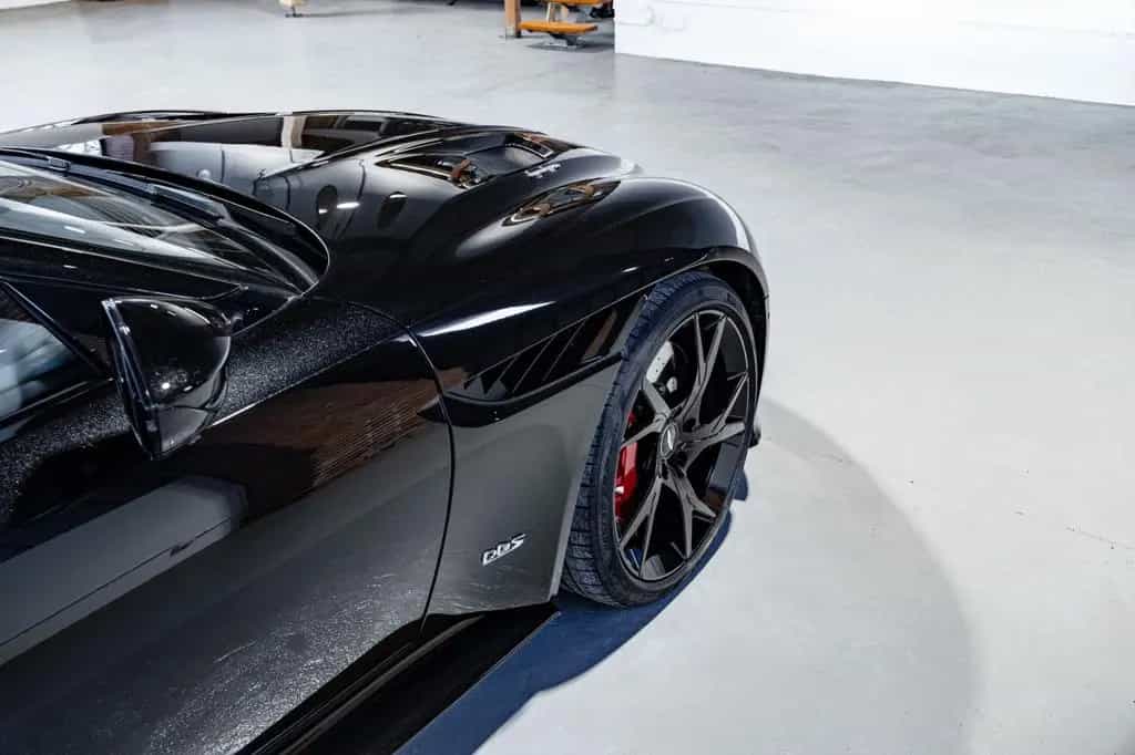 Aston Martin DBS Superleggera 10/2018-photo-31