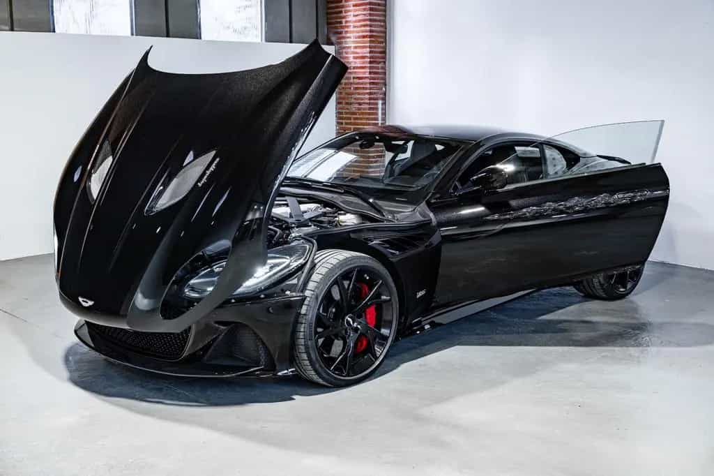 Aston Martin DBS Superleggera 10/2018-photo-32