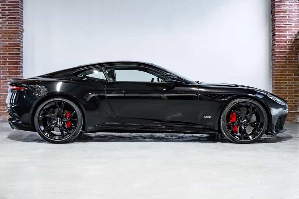 Aston Martin DBS Superleggera 10/2018-photo-38