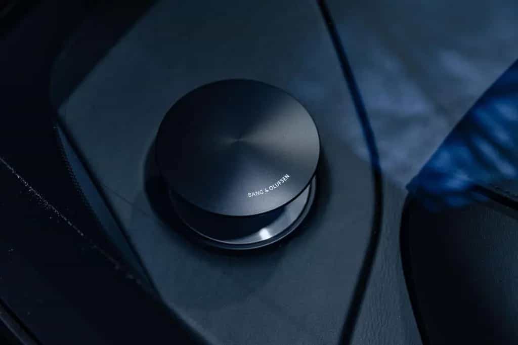 Aston Martin DBS Superleggera 10/2018-photo-9