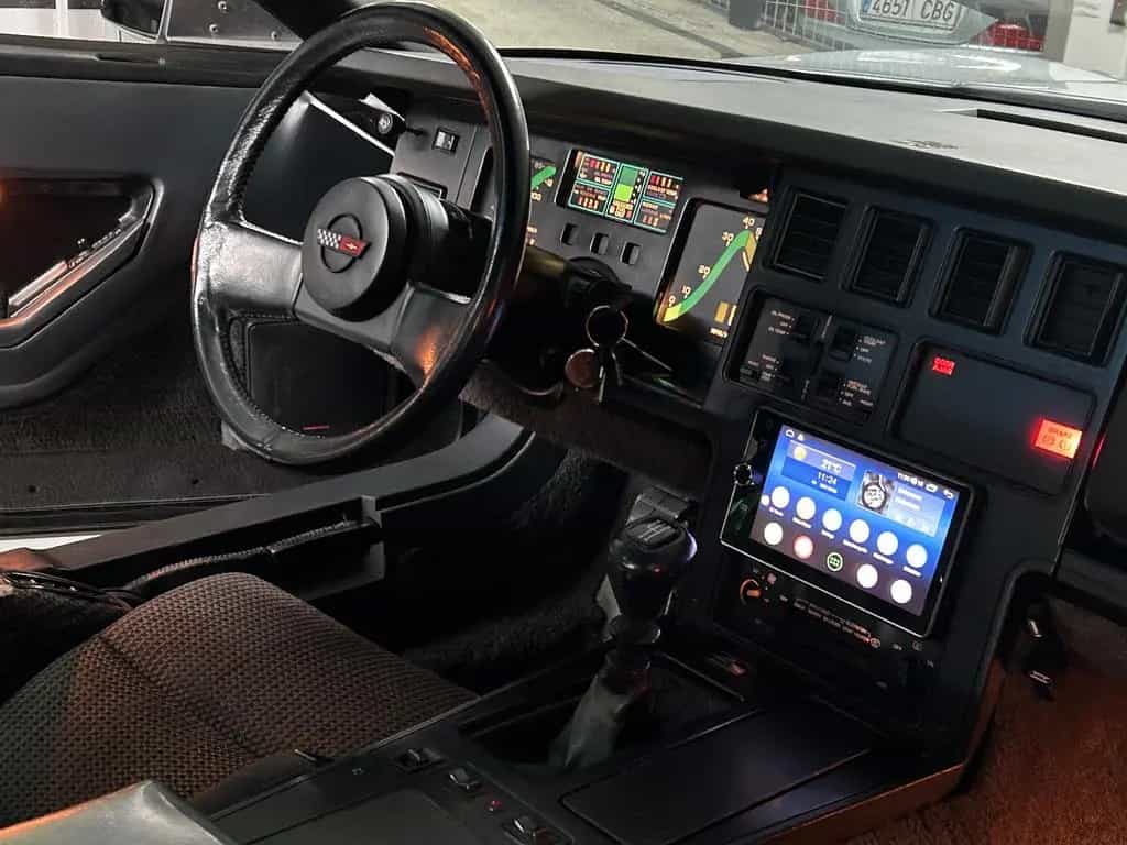 Corvette C4 03/1984-photo-5