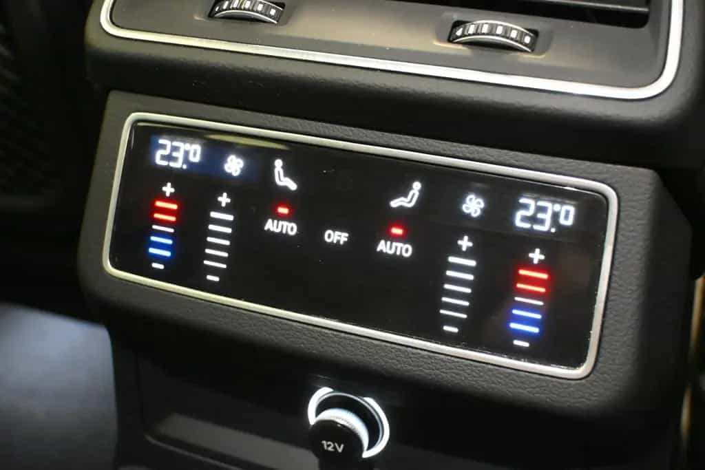 Audi A6 Allroad 50 TDI Allroad*LED*AHK*LUFT*VIRTUAL*L 07/2020-photo-25