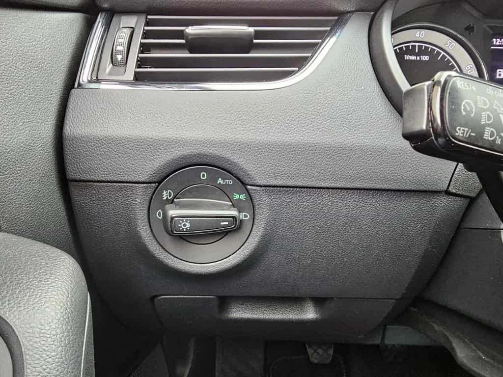 Skoda Octavia Combi 1.5 TSI Style | LED | Sitzhzg | 06/2020-photo-13