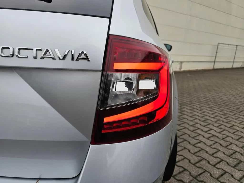Skoda Octavia Combi 1.5 TSI Style | LED | Sitzhzg | 06/2020-photo-16