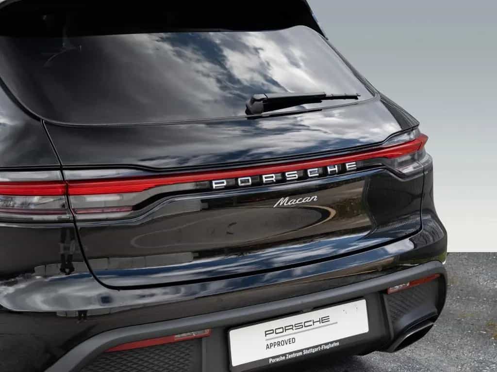Porsche Macan Panorama Dachsystem LED-Hauptscheinwerfer 03/2024-photo-12