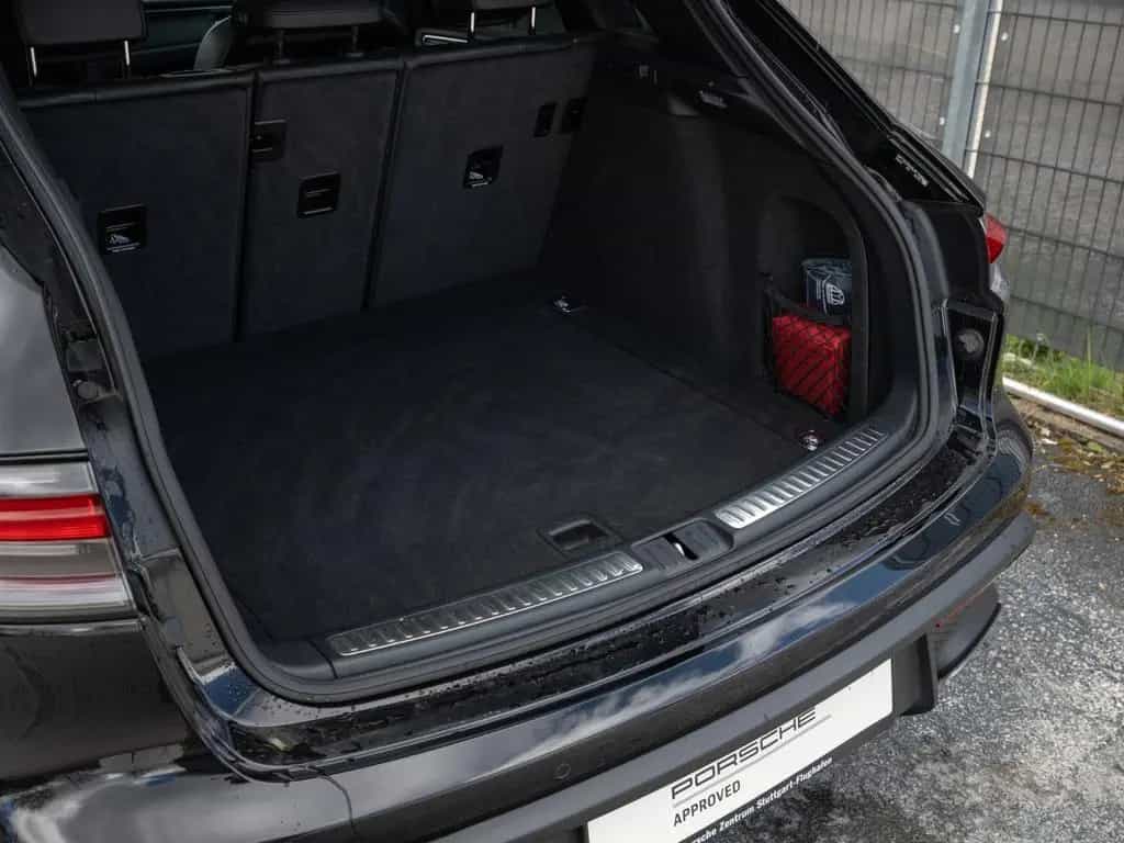 Porsche Macan Panorama Dachsystem LED-Hauptscheinwerfer 03/2024-photo-20