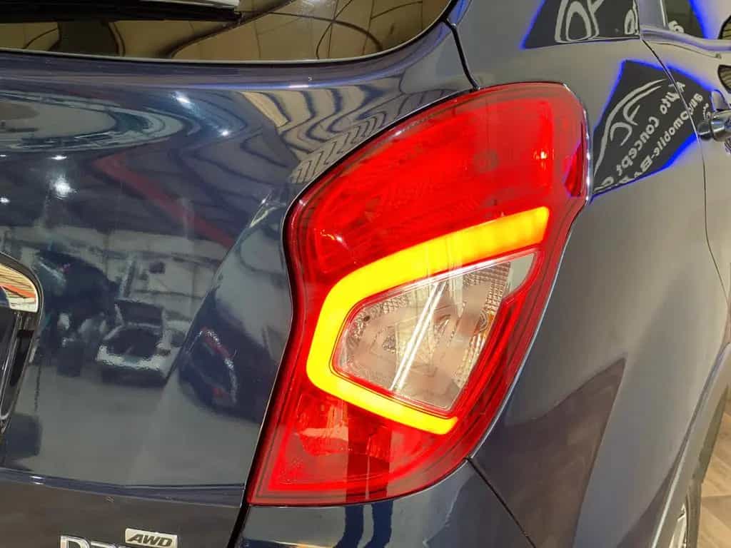 Ssangyong Korando Sapphire 4x2+AHK+Leder+NAVI+RFK 10/2017-photo-12
