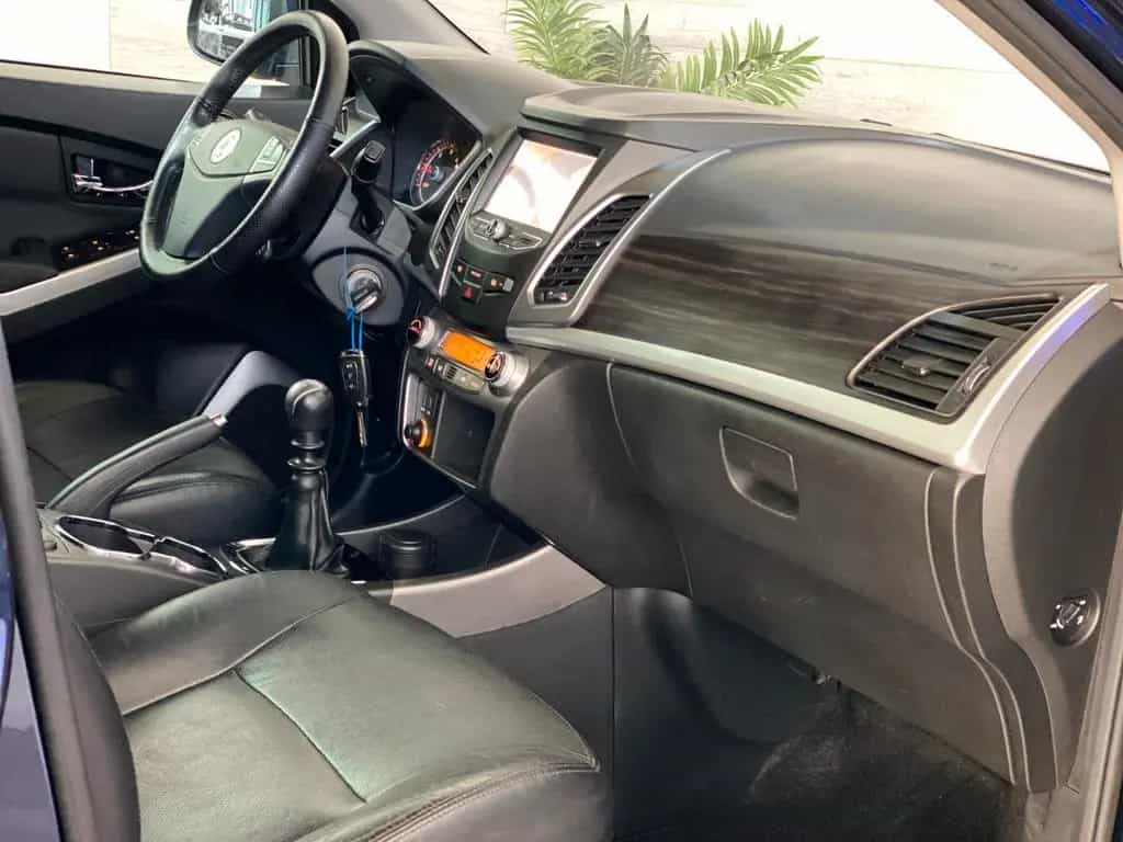 Ssangyong Korando Sapphire 4x2+AHK+Leder+NAVI+RFK 10/2017-photo-15