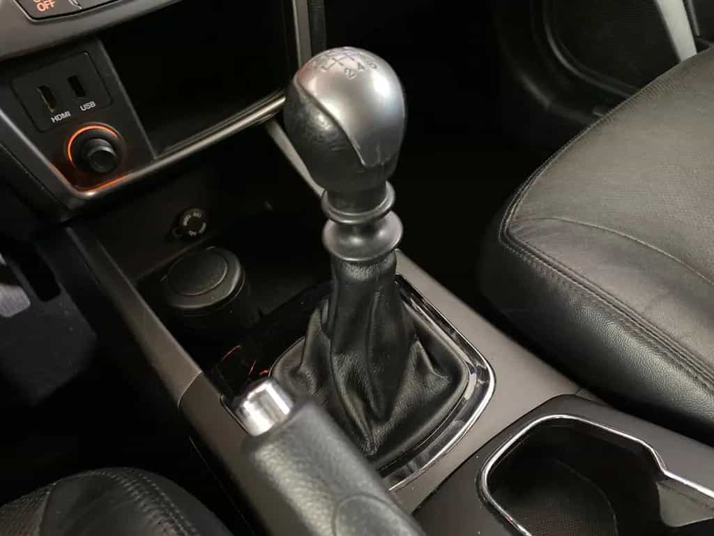 Ssangyong Korando Sapphire 4x2+AHK+Leder+NAVI+RFK 10/2017-photo-24