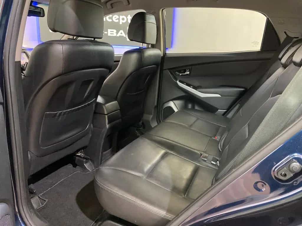 Ssangyong Korando Sapphire 4x2+AHK+Leder+NAVI+RFK 10/2017-photo-37