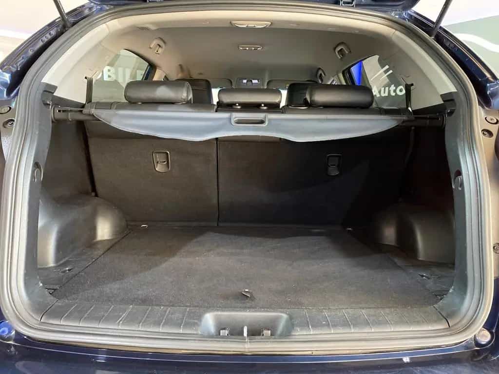Ssangyong Korando Sapphire 4x2+AHK+Leder+NAVI+RFK 10/2017-photo-39