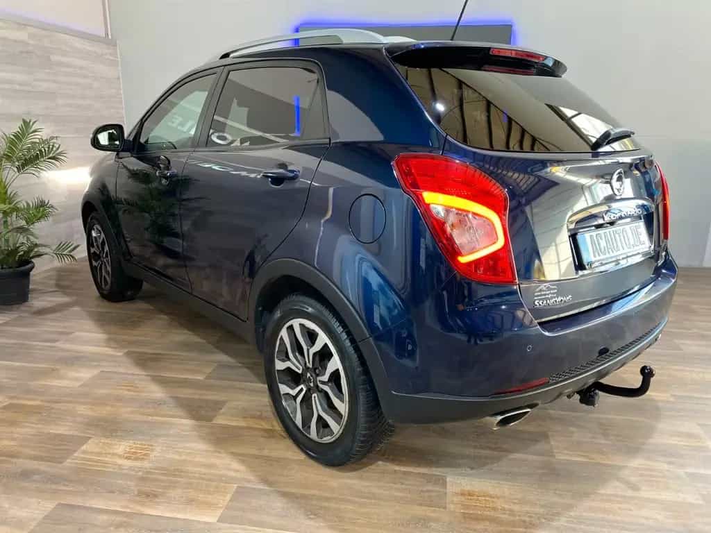 Ssangyong Korando Sapphire 4x2+AHK+Leder+NAVI+RFK 10/2017-photo-9