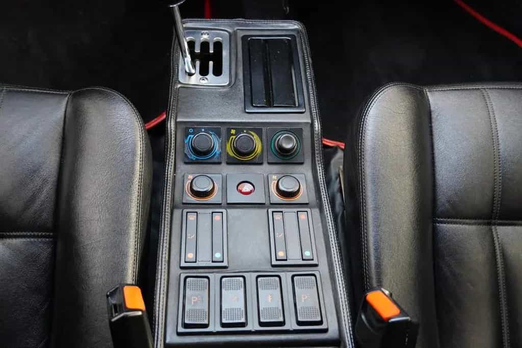 Ferrari 328 GTS 08/1986-photo-18