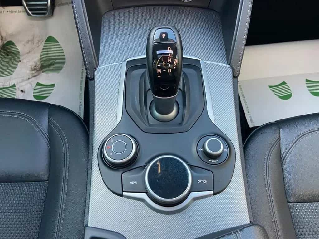 Alfa Romeo Stelvio 2.2 t 190 CV AT8 Q4 Executive 09/2018-photo-12