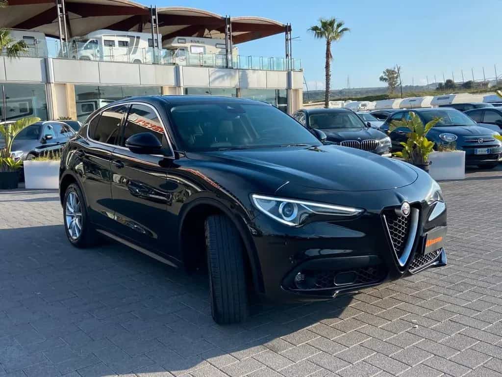 Alfa Romeo Stelvio 2.2 t 190 CV AT8 Q4 Executive 09/2018-photo-2