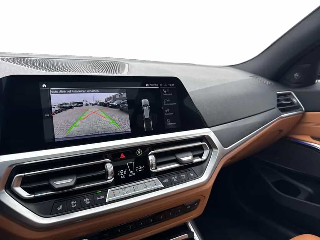 BMW 3 Series 320d Touring AHK Laser HEAD-UP PANO RFK HIFI LED 08/2021-photo-13