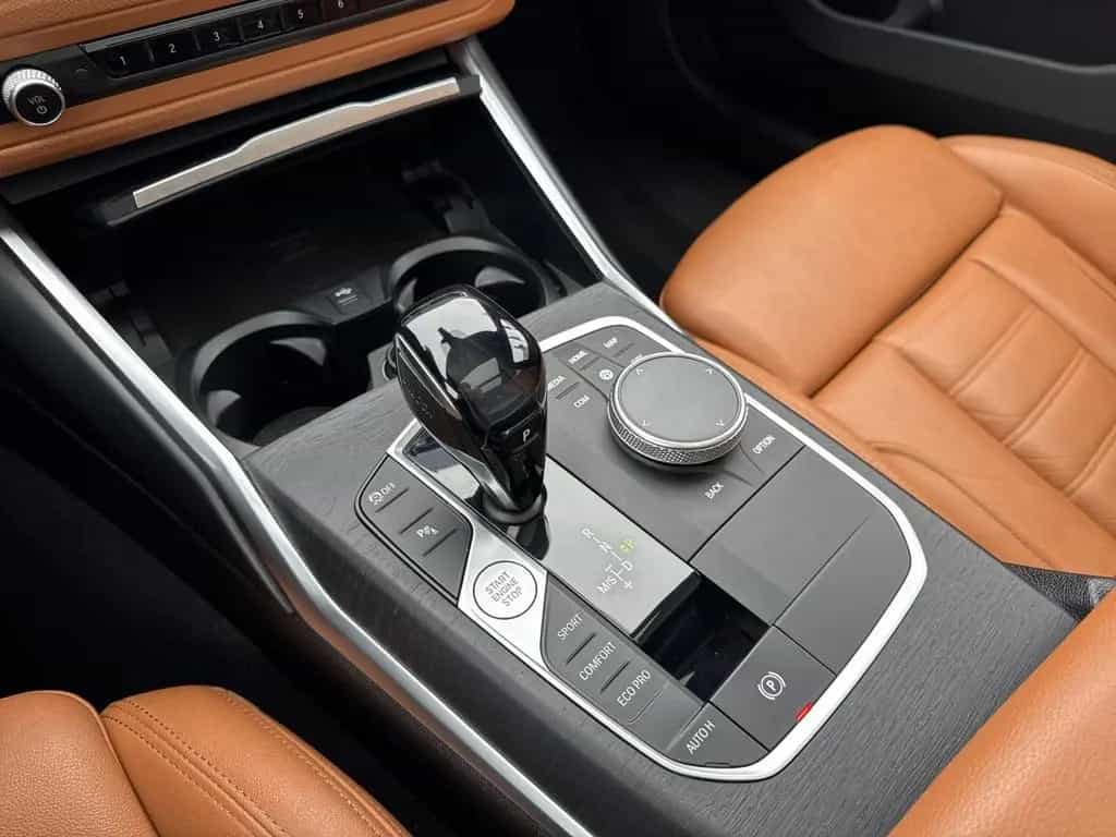 BMW 3 Series 320d Touring AHK Laser HEAD-UP PANO RFK HIFI LED 08/2021-photo-14
