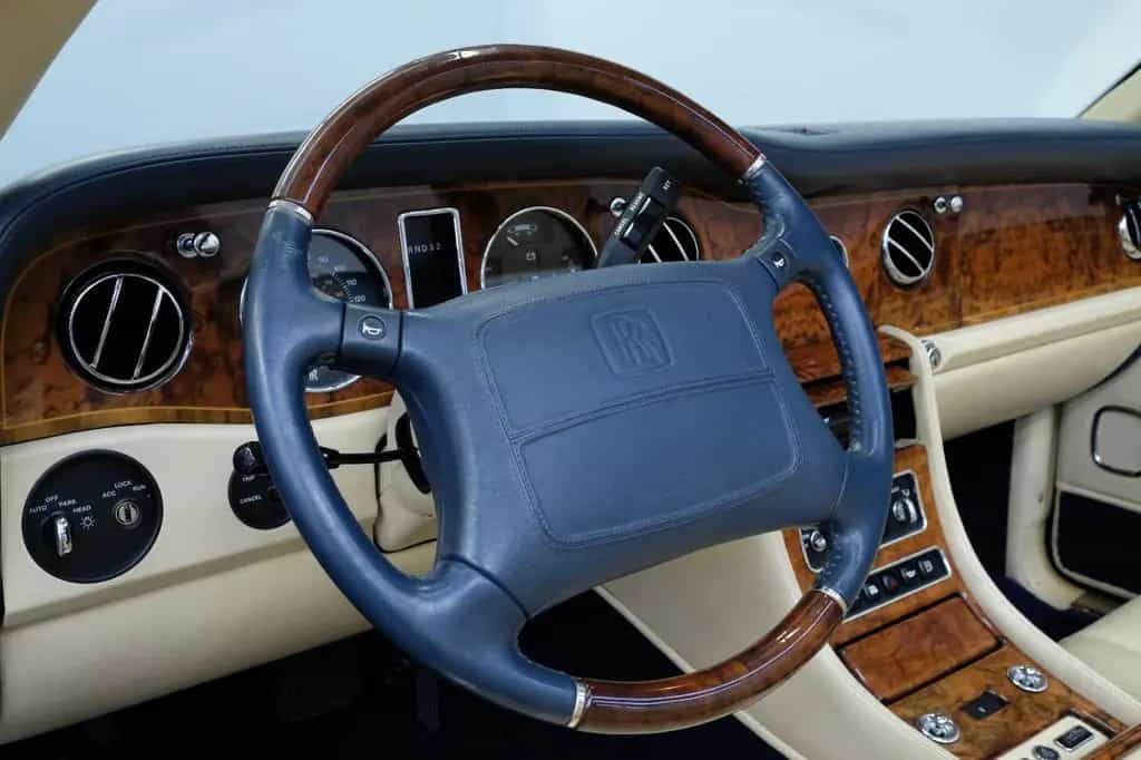 Rolls-Royce Corniche V  /1 OF 374/SERVICE GEPFLEGT 09/2000-photo-10