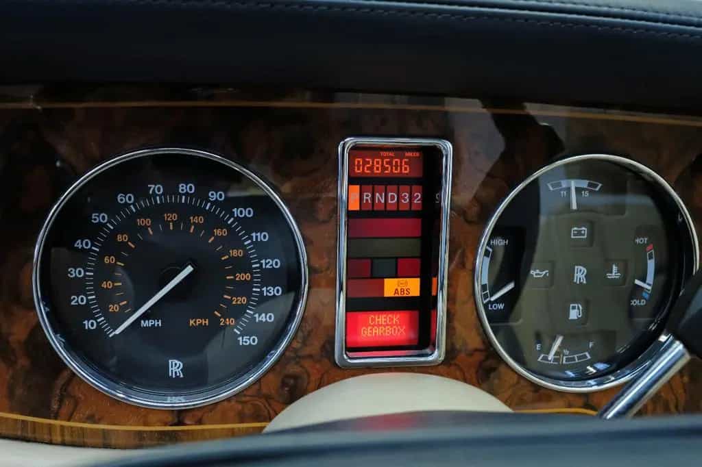 Rolls-Royce Corniche V  /1 OF 374/SERVICE GEPFLEGT 09/2000-photo-11