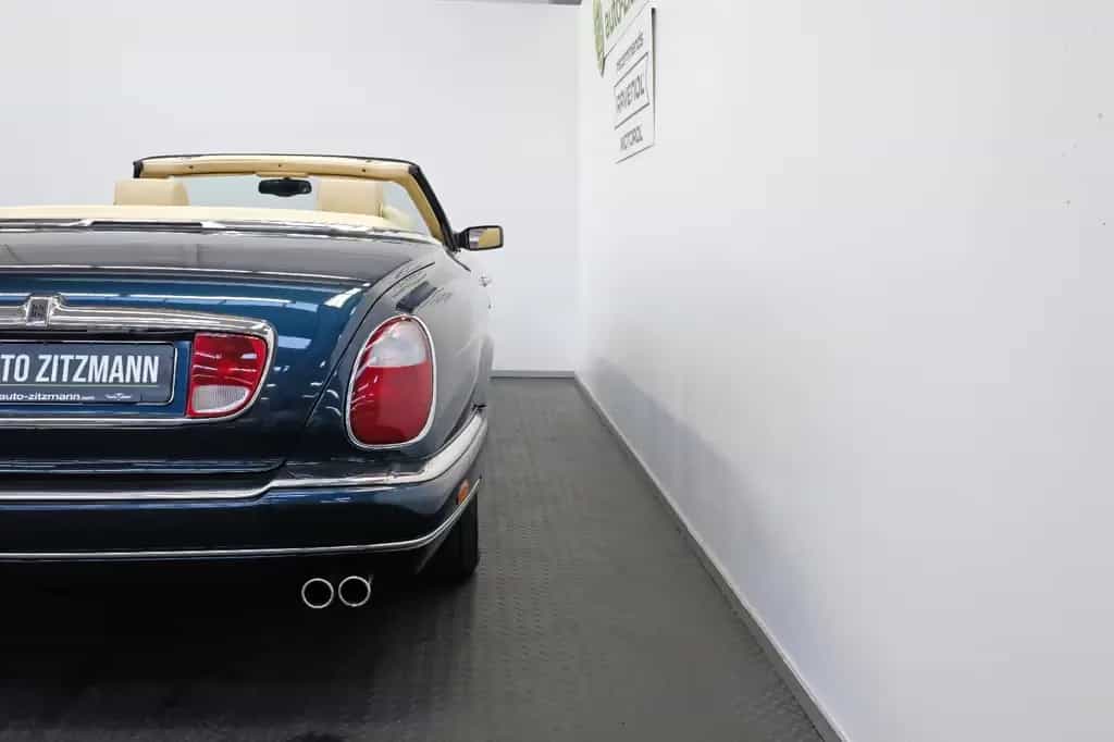 Rolls-Royce Corniche V  /1 OF 374/SERVICE GEPFLEGT 09/2000-photo-22