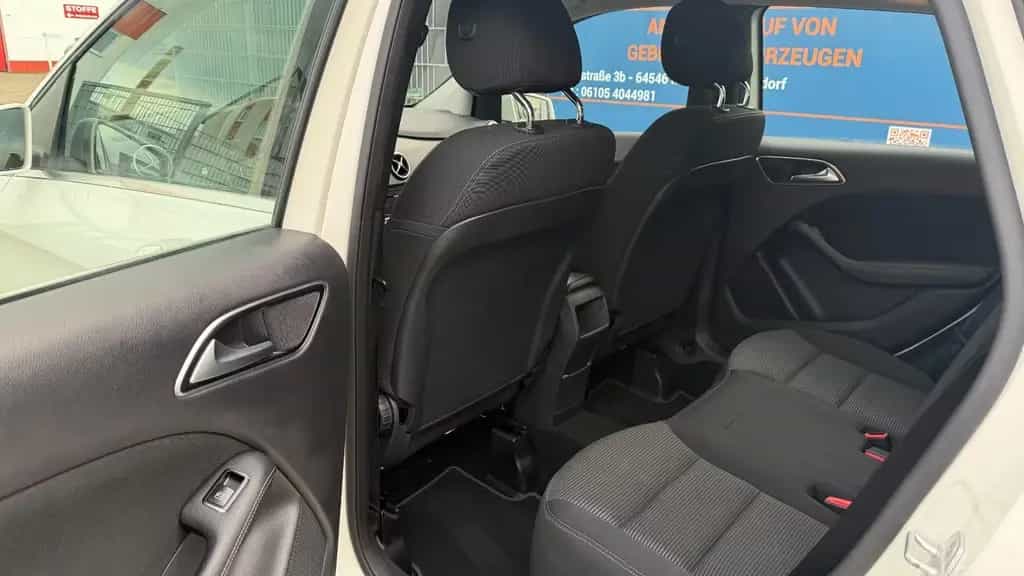 Mercedes-Benz B 180 /2.Hd/Kamera/Navi/SHZ/Garantie/HU/AU/Neu 12/2016-photo-24