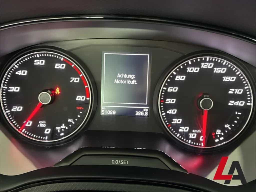 Seat Arona STYLE 1,0 TSI 110 PS DSG AHK SHZ KAMERA AC 03/2022-photo-4
