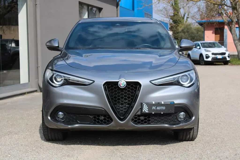 Alfa Romeo Stelvio 2.2 Turbodiesel 210 CV AT8 Q4 03/2020-photo-2