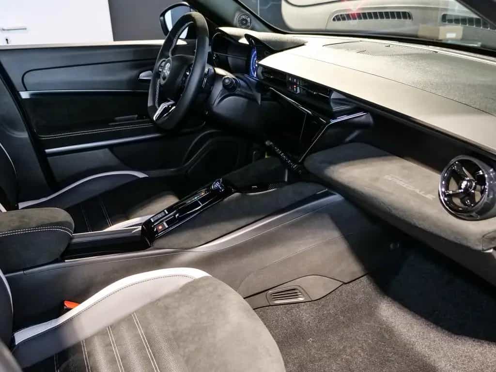 Alfa Romeo Junior Ibrida 1.2 VGT 107KW SPORT SPECIALE 03/2026-photo-12