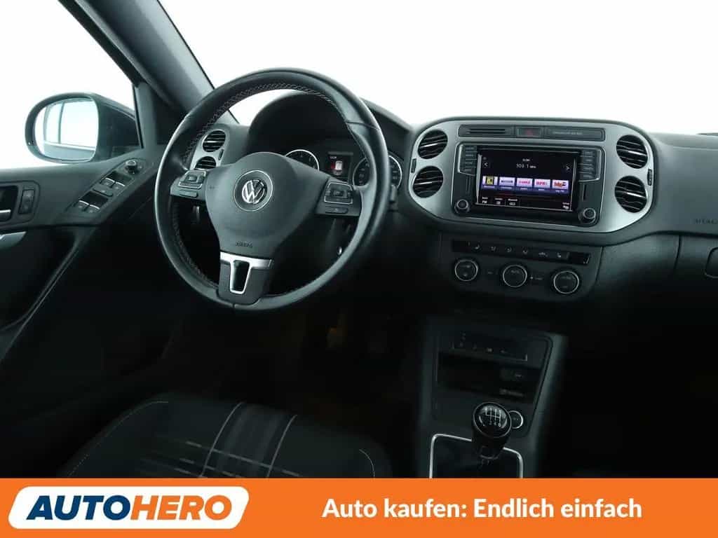 Volkswagen Tiguan 1.4 TSI Lounge Sport & Style BMT*NAVI* 02/2016-photo-12