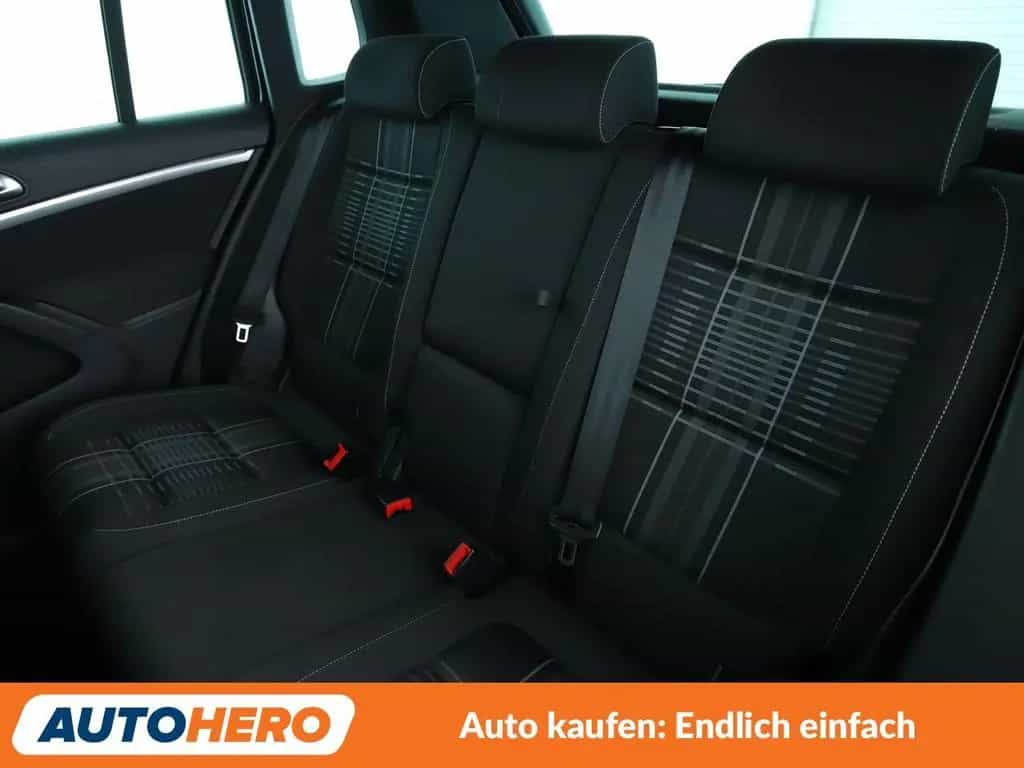 Volkswagen Tiguan 1.4 TSI Lounge Sport & Style BMT*NAVI* 02/2016-photo-13