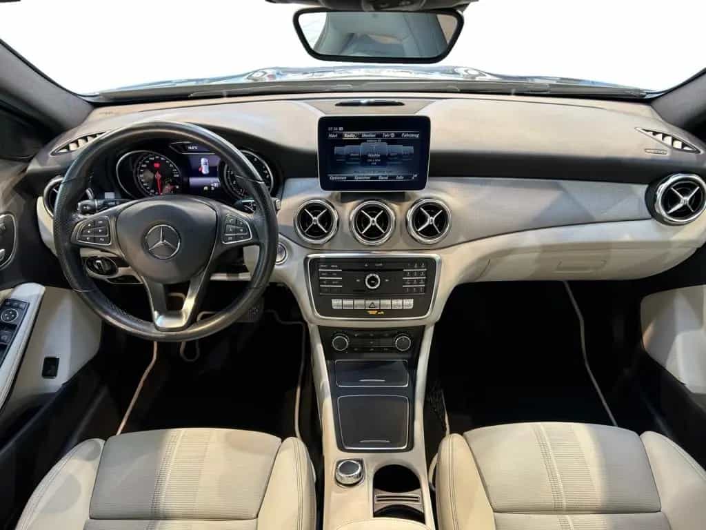 Mercedes-Benz GLA-Class 200 Urban Urban+AHK+Cam+LED+Navi+AUT+Keyl 08/2019-photo-14