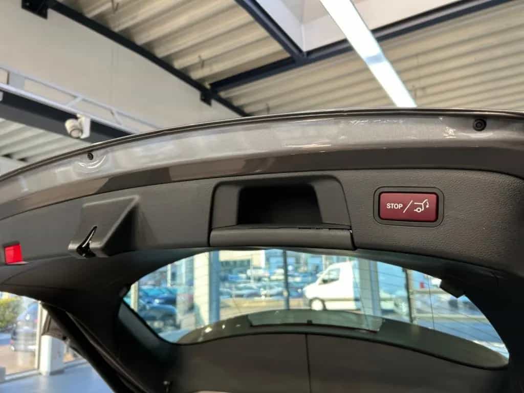 Mercedes-Benz GLA-Class 200 Urban Urban+AHK+Cam+LED+Navi+AUT+Keyl 08/2019-photo-16