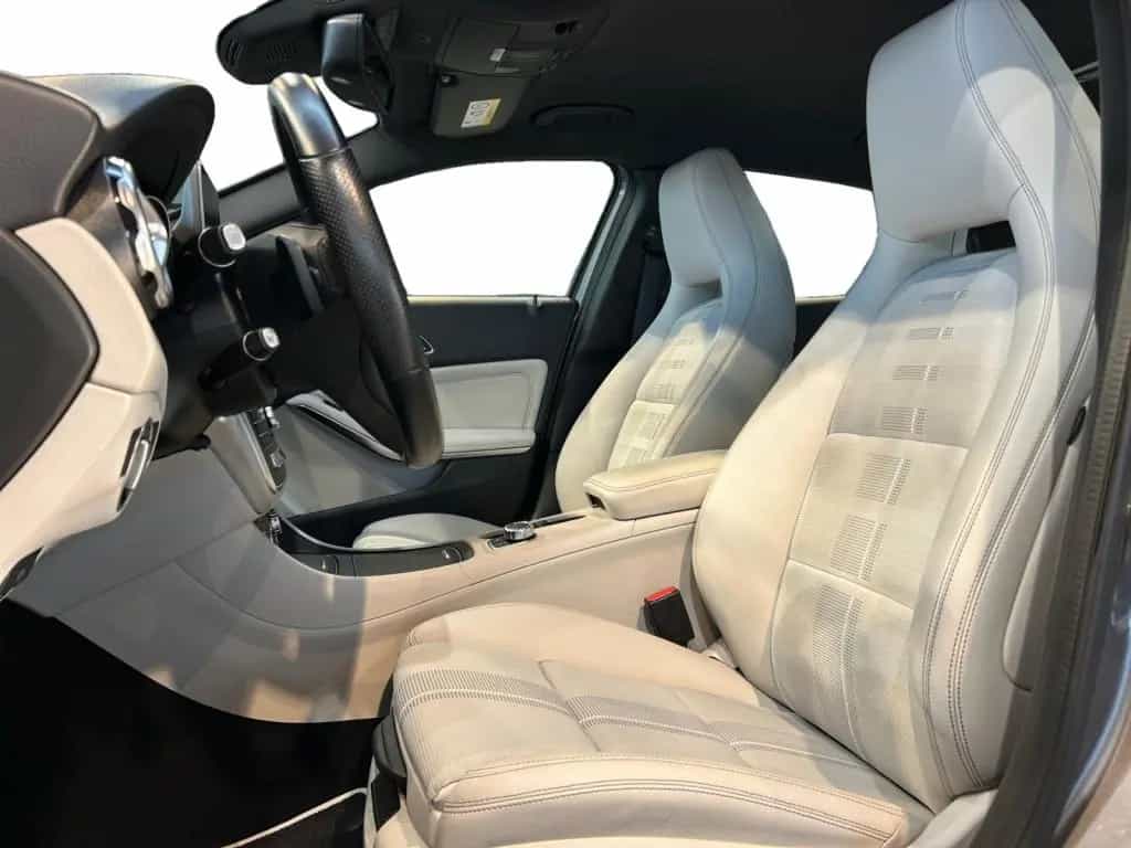 Mercedes-Benz GLA-Class 200 Urban Urban+AHK+Cam+LED+Navi+AUT+Keyl 08/2019-photo-5