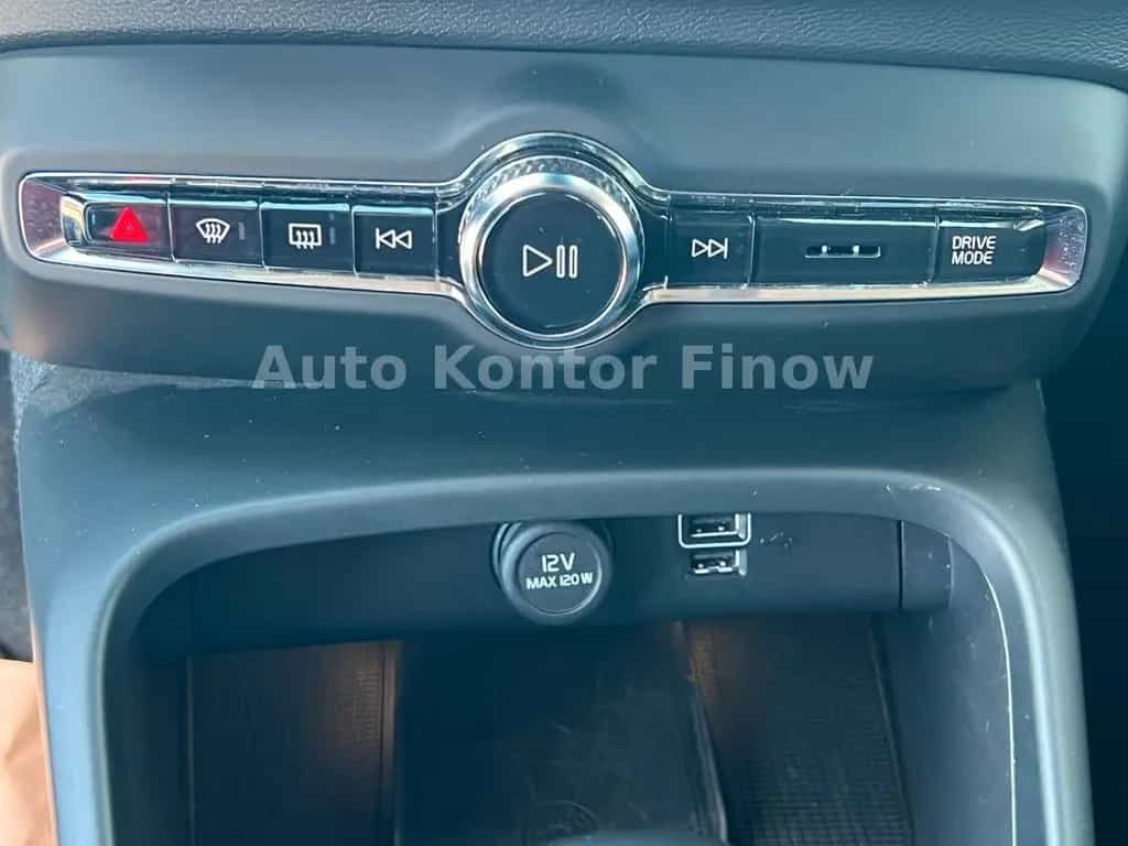 Volvo XC40 XC 40 XC40 Momentum Pro 2WD 05/2021-photo-13