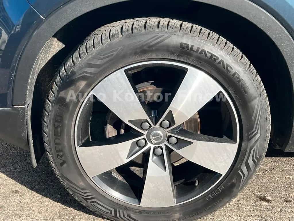 Volvo XC40 XC 40 XC40 Momentum Pro 2WD 05/2021-photo-23