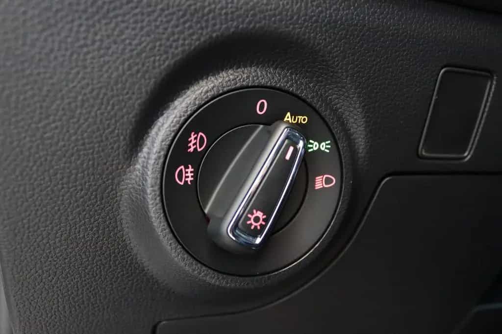Seat Arona FR DSG *LED*NAV*CarPlay*PDC*SHZ*AAC*ACC* 12/2019-photo-23
