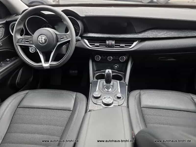Alfa Romeo Stelvio 190PS Allrad 08/2019-photo-6