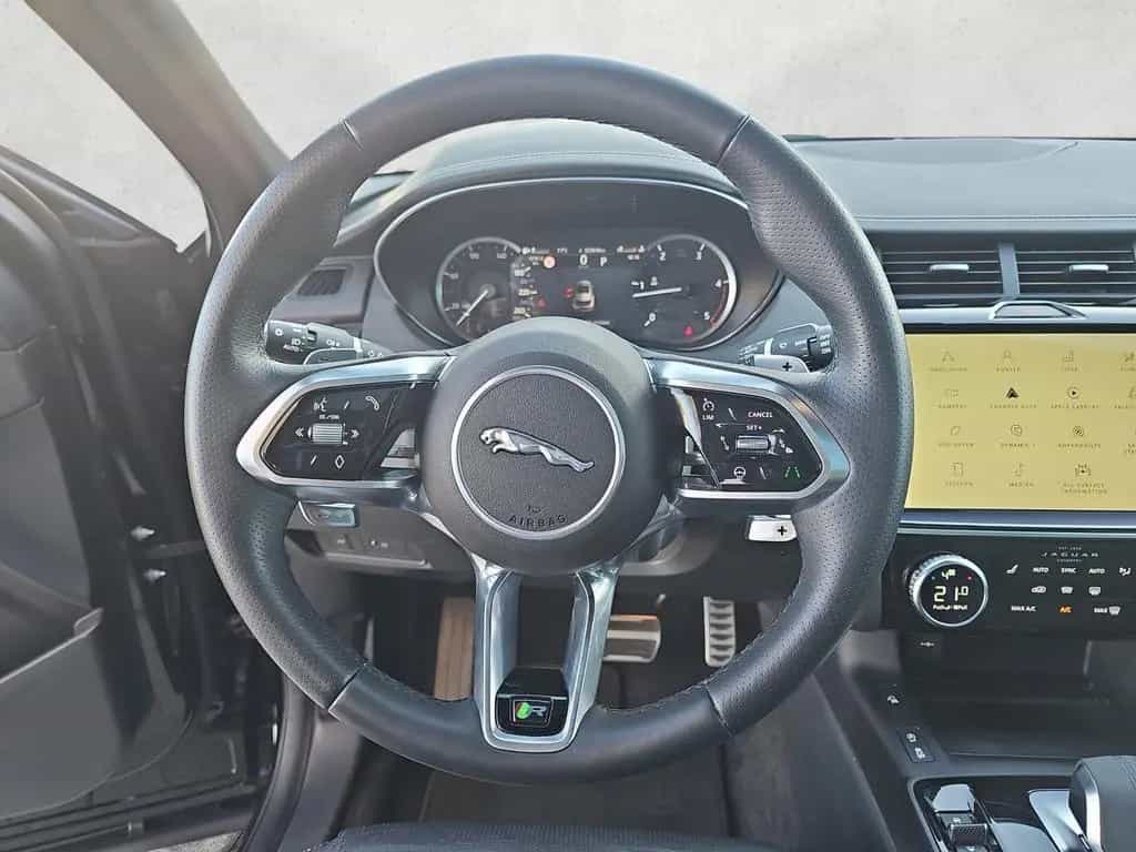Jaguar E-Pace D200 R-Dyn. SE AWD Kamera Pano Navi AHK 09/2023-photo-12
