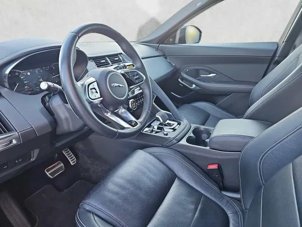 Jaguar E-Pace D200 R-Dyn. SE AWD Kamera Pano Navi AHK 09/2023-photo-9