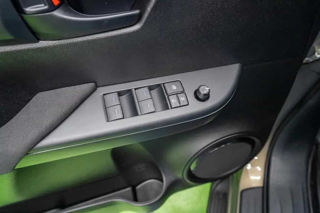 Toyota Hilux 03/2026-photo-7