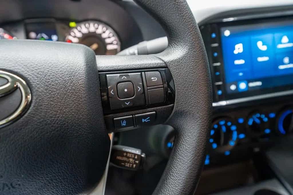 Toyota Hilux 03/2026-photo-9