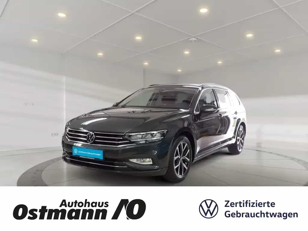 Volkswagen Passat Variant 2.0TSI BMT Business *AHK*Sitzh* 10/2022-photo-0