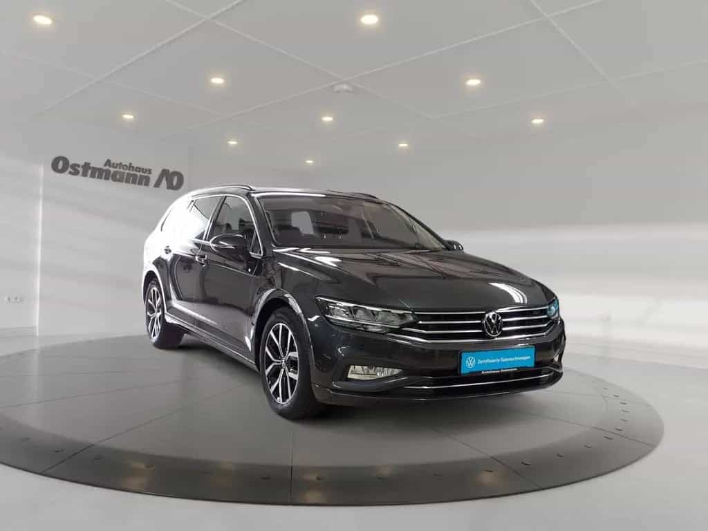 Volkswagen Passat Variant 2.0TSI BMT Business *AHK*Sitzh* 10/2022-photo-5
