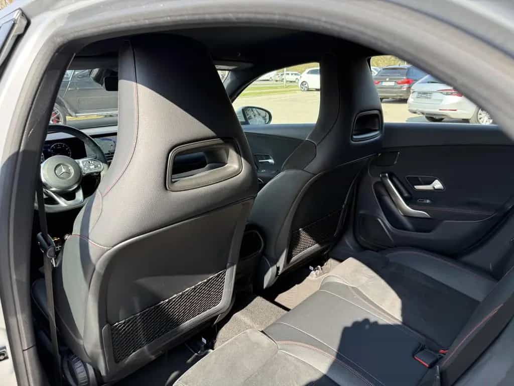 Mercedes-Benz A-Class 250 AMG,Widescreen,Ambiente,R-Kam,LED,3,99% 02/2021-photo-17
